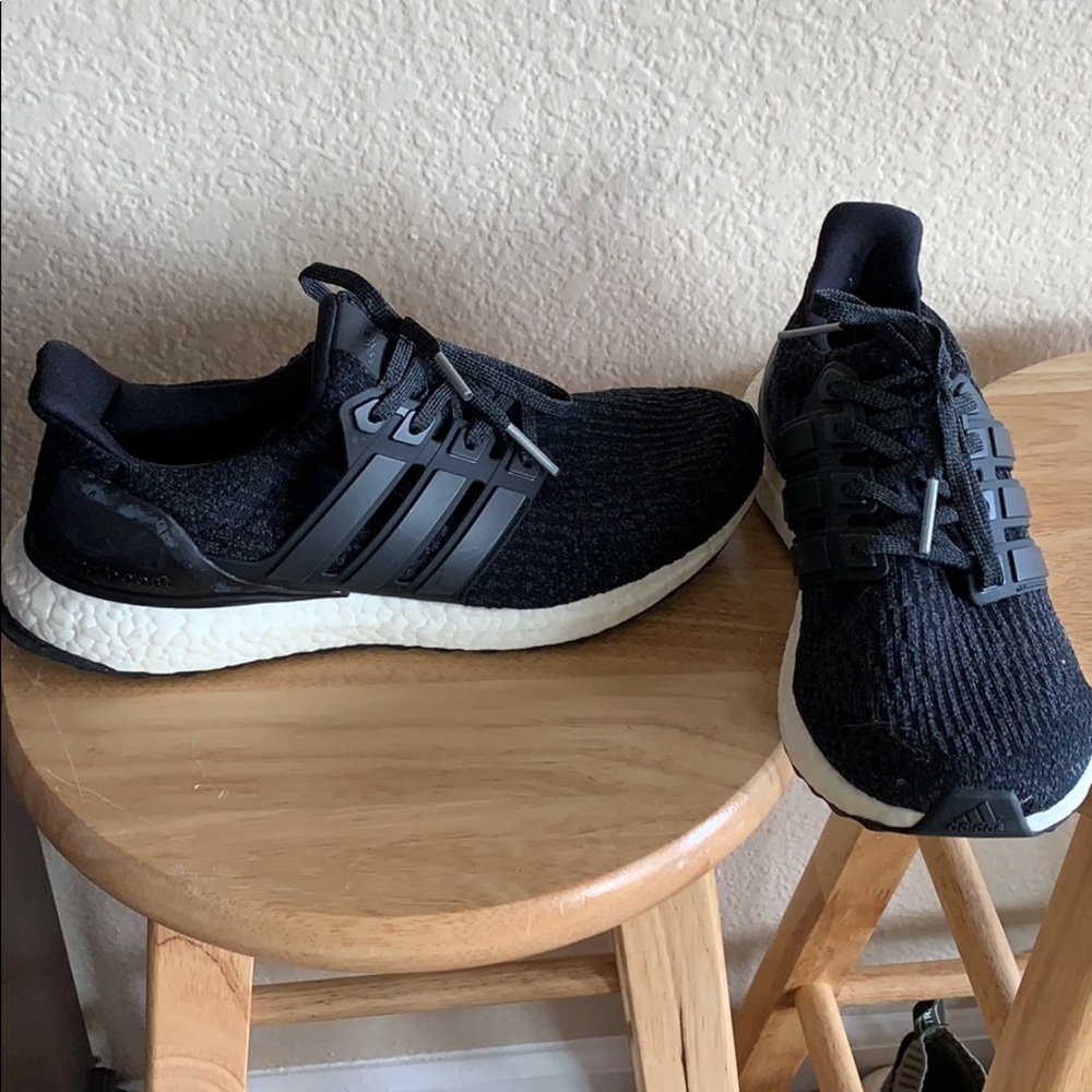 Black Adidas Ultra Boost